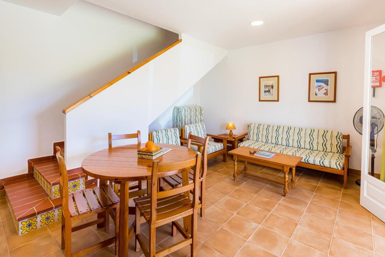 Apartamentos Arenal Playa Punta Grossa Exteriör bild