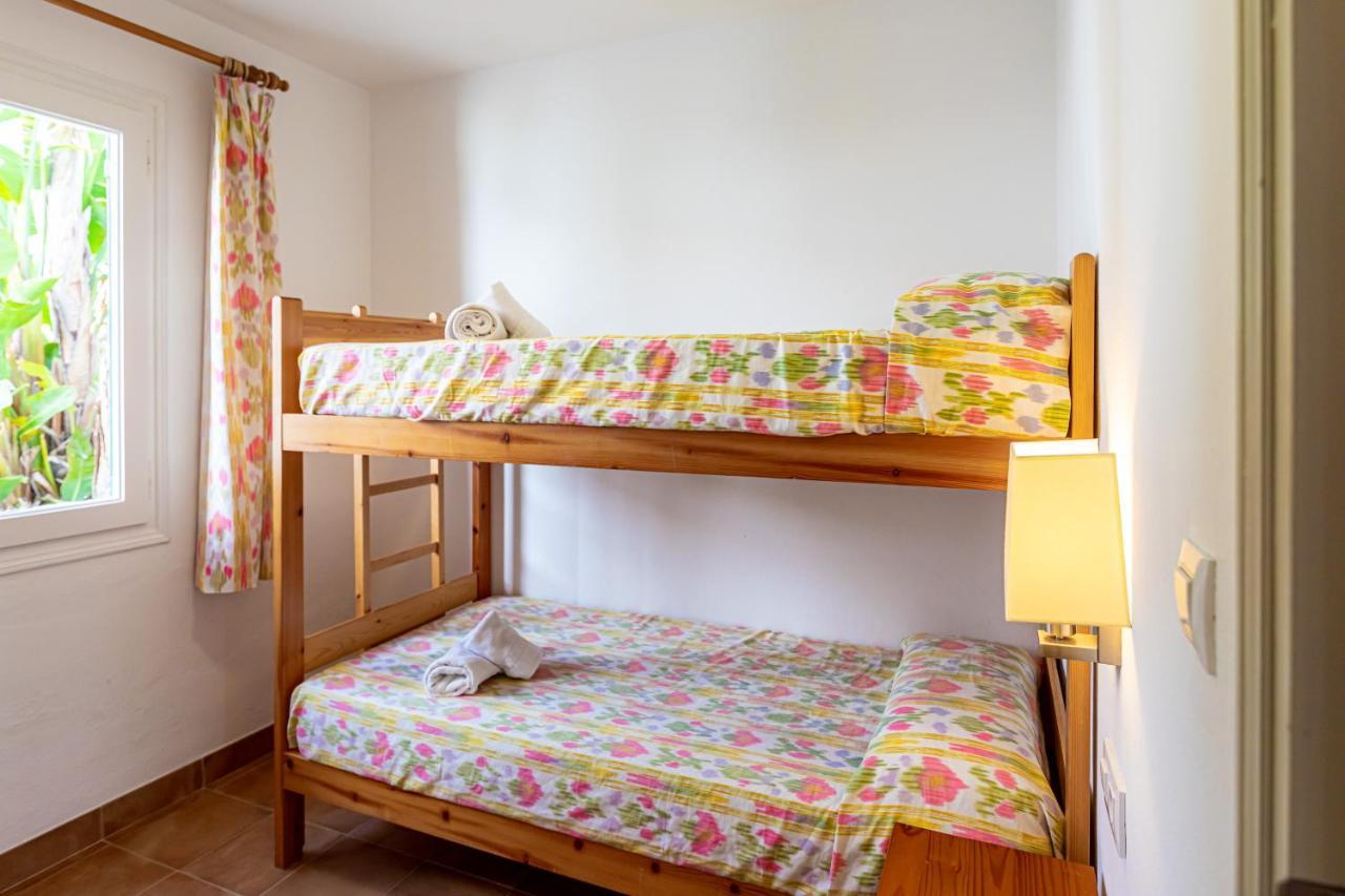 Apartamentos Arenal Playa Punta Grossa Exteriör bild