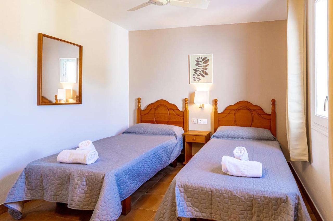 Apartamentos Arenal Playa Punta Grossa Exteriör bild