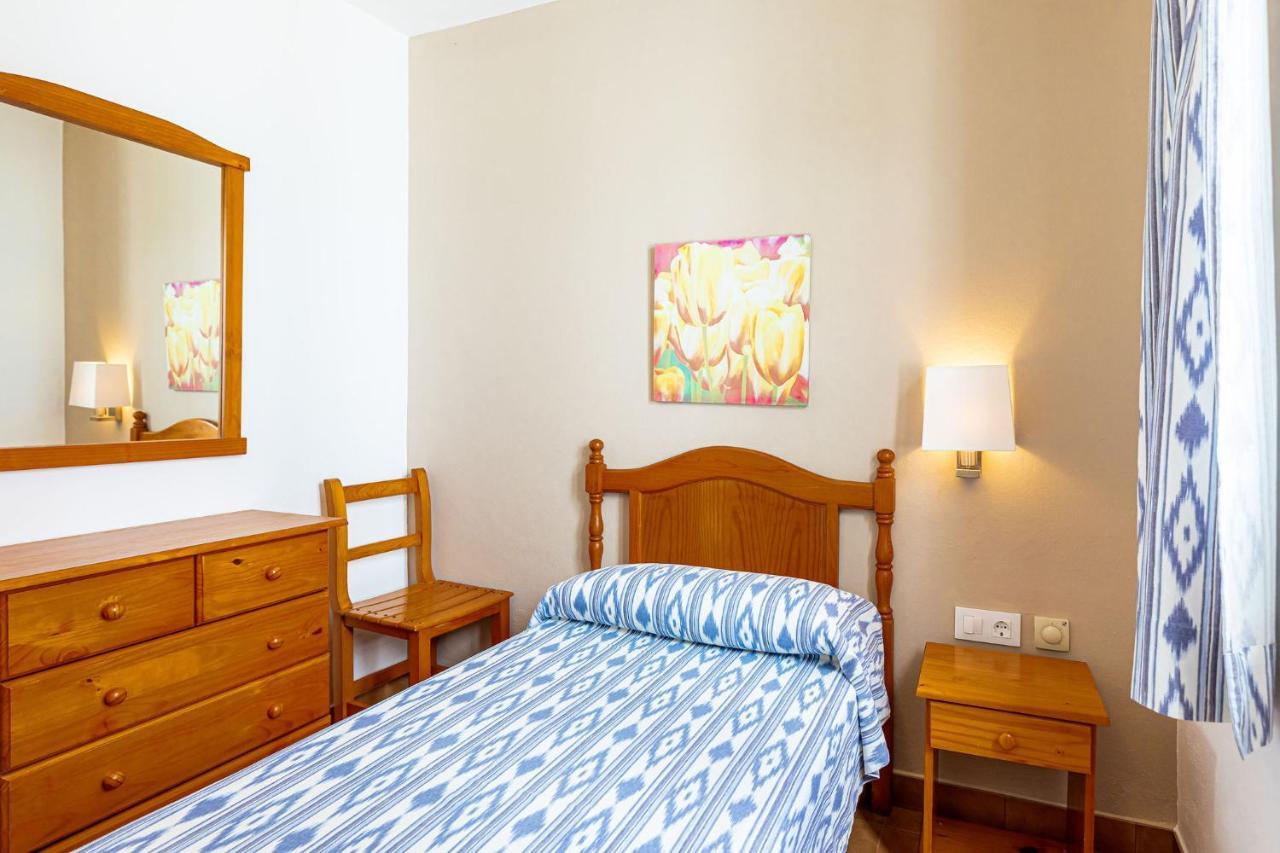 Apartamentos Arenal Playa Punta Grossa Exteriör bild